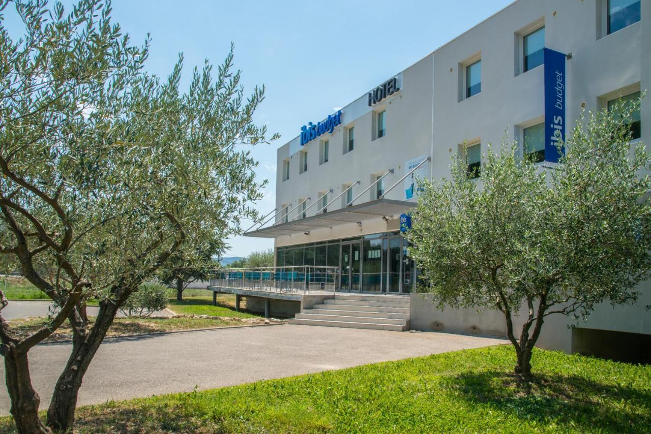 Ibis Budget Pertuis Portes Du Luberon Eksteriør billede